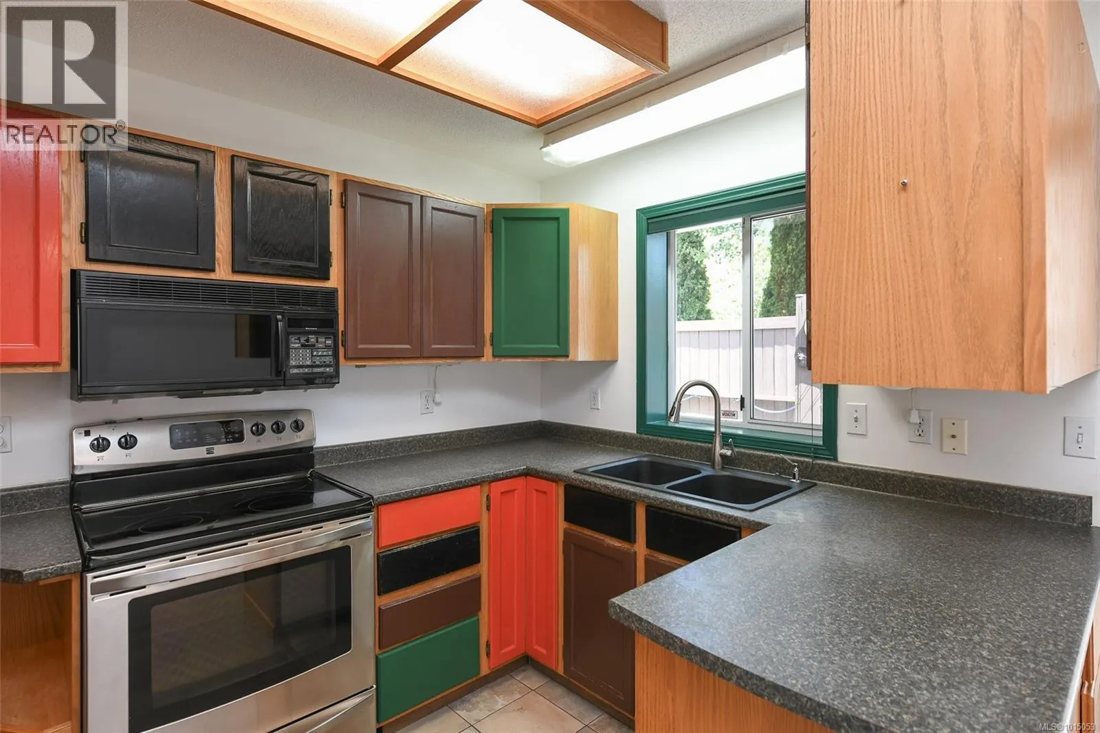 B 1250 Stewart Ave