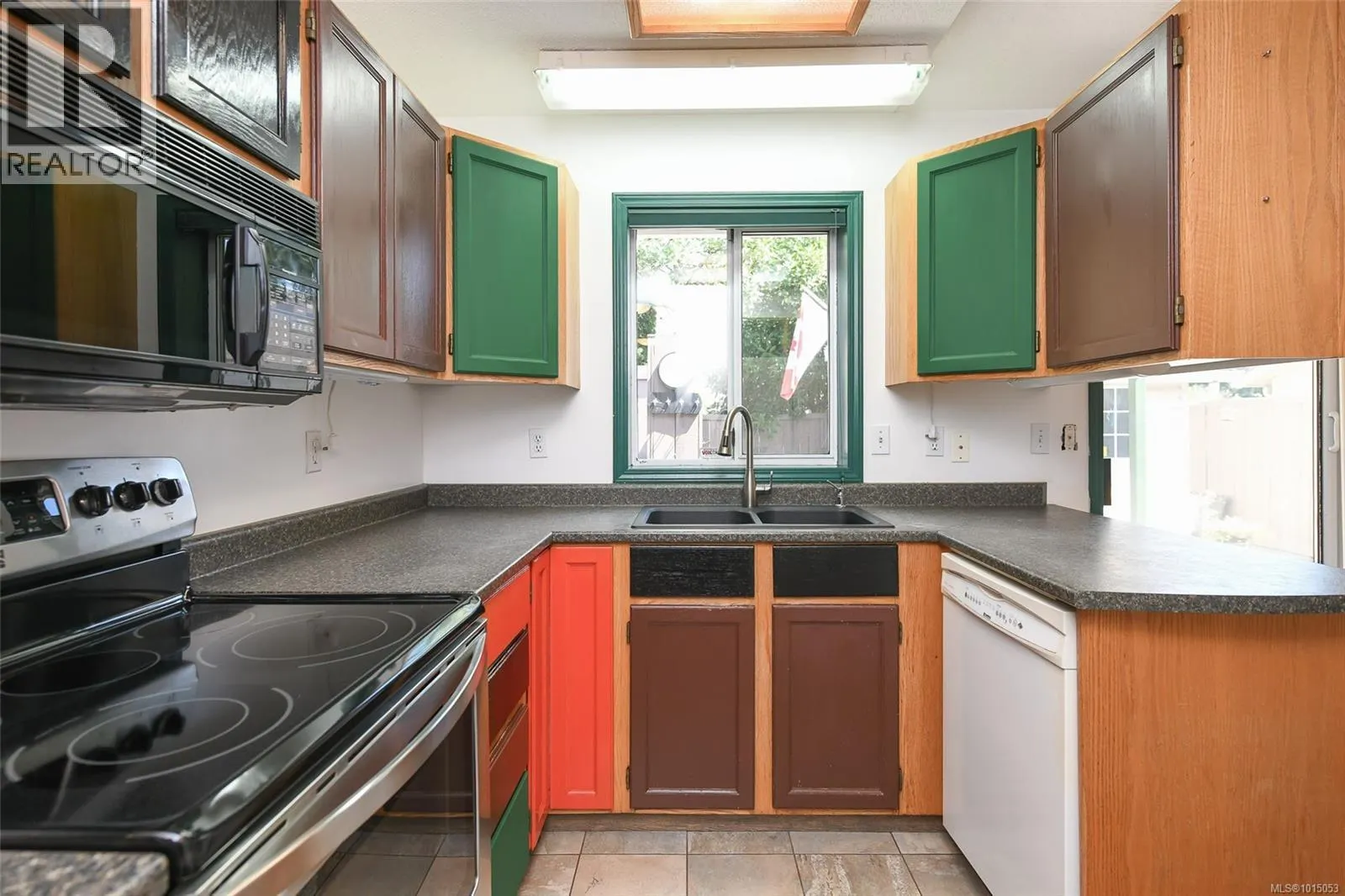 B 1250 Stewart Ave