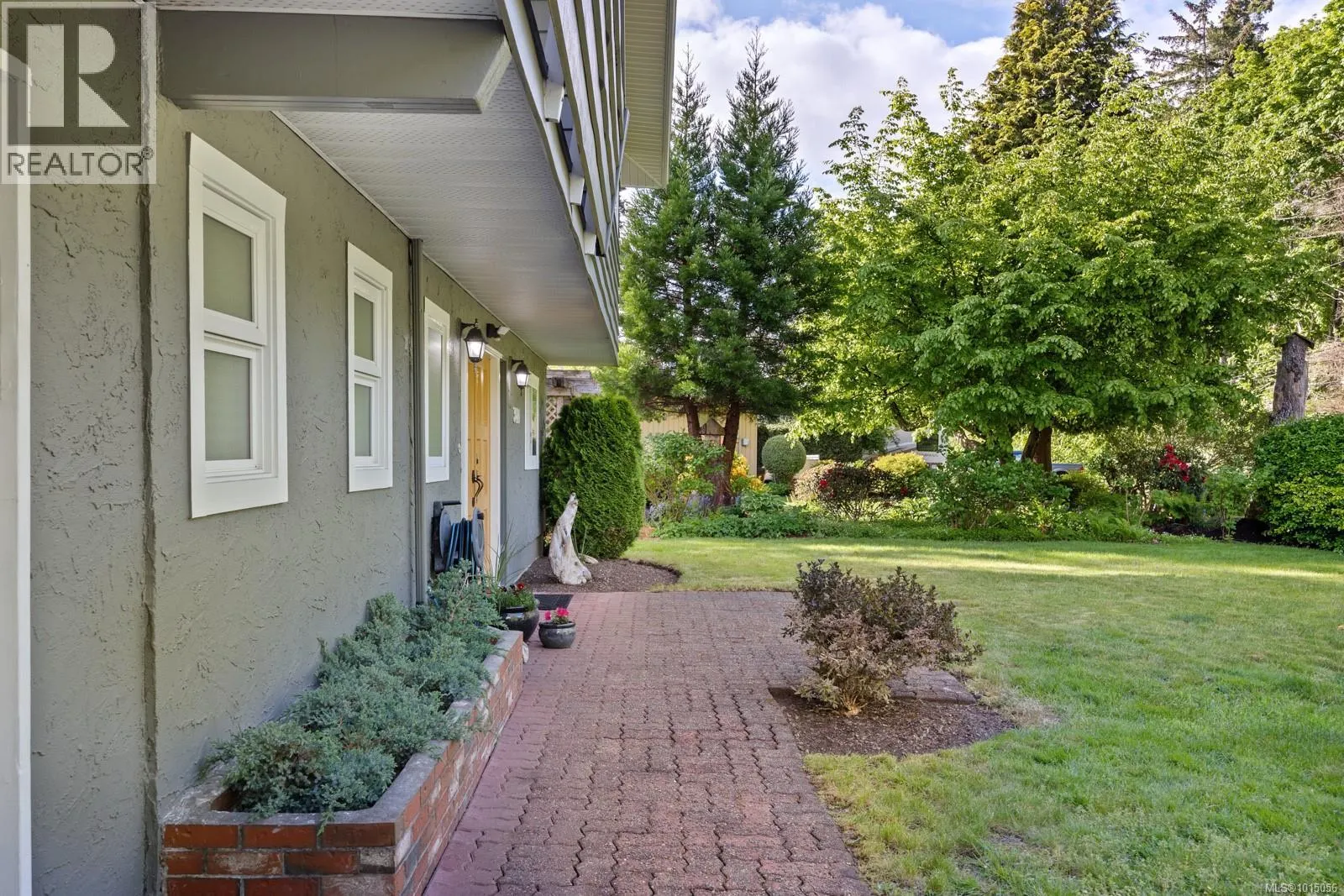 3440 Sandpiper Dr