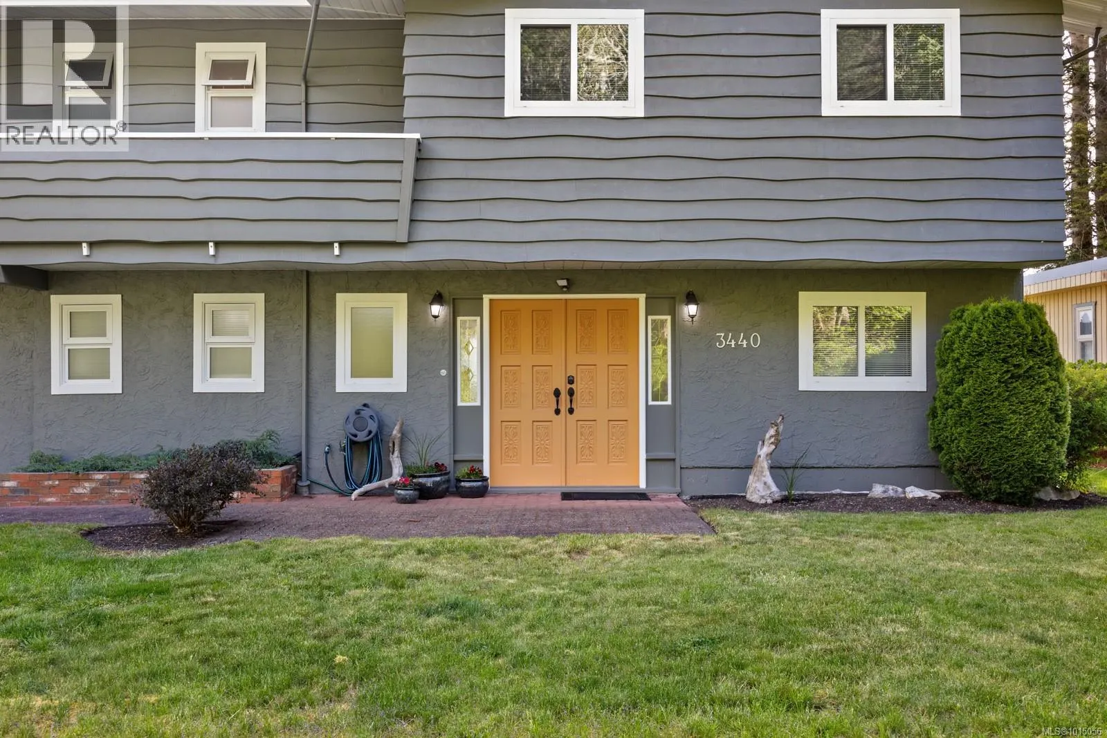 3440 Sandpiper Dr