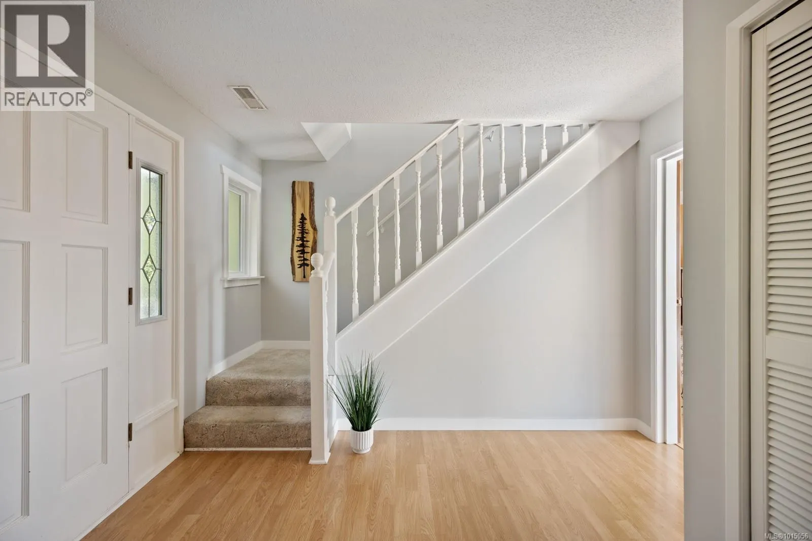3440 Sandpiper Dr