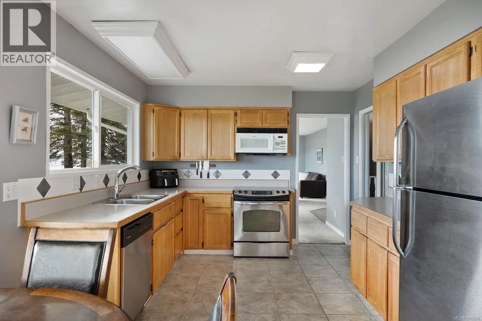 3440 Sandpiper Dr