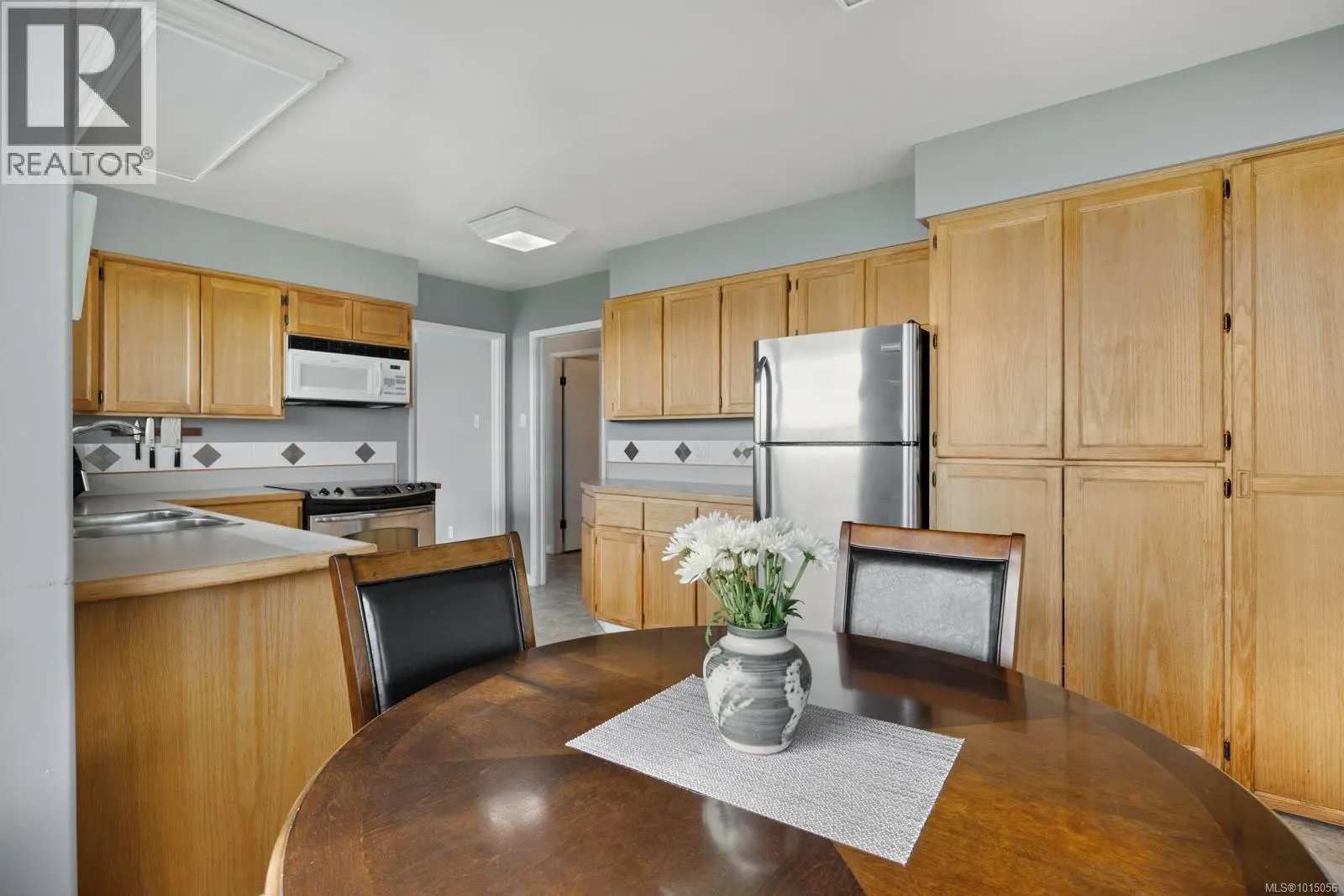 3440 Sandpiper Dr