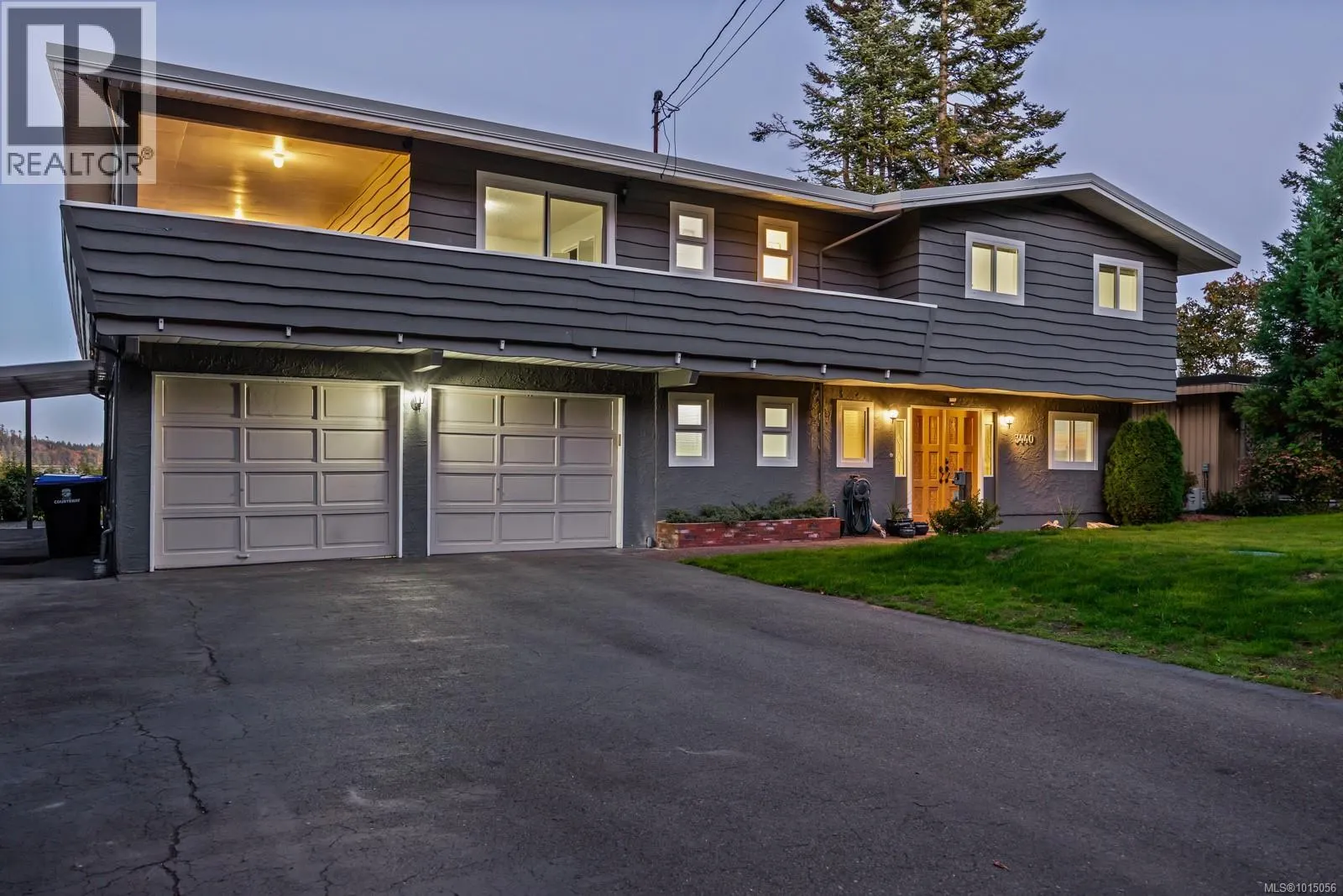 3440 Sandpiper Dr