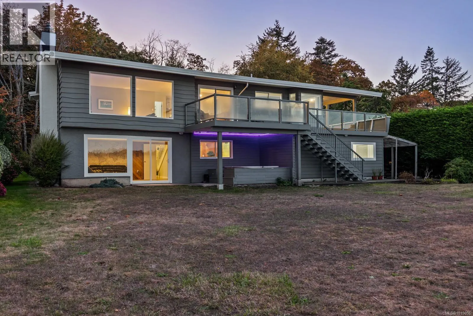 3440 Sandpiper Dr