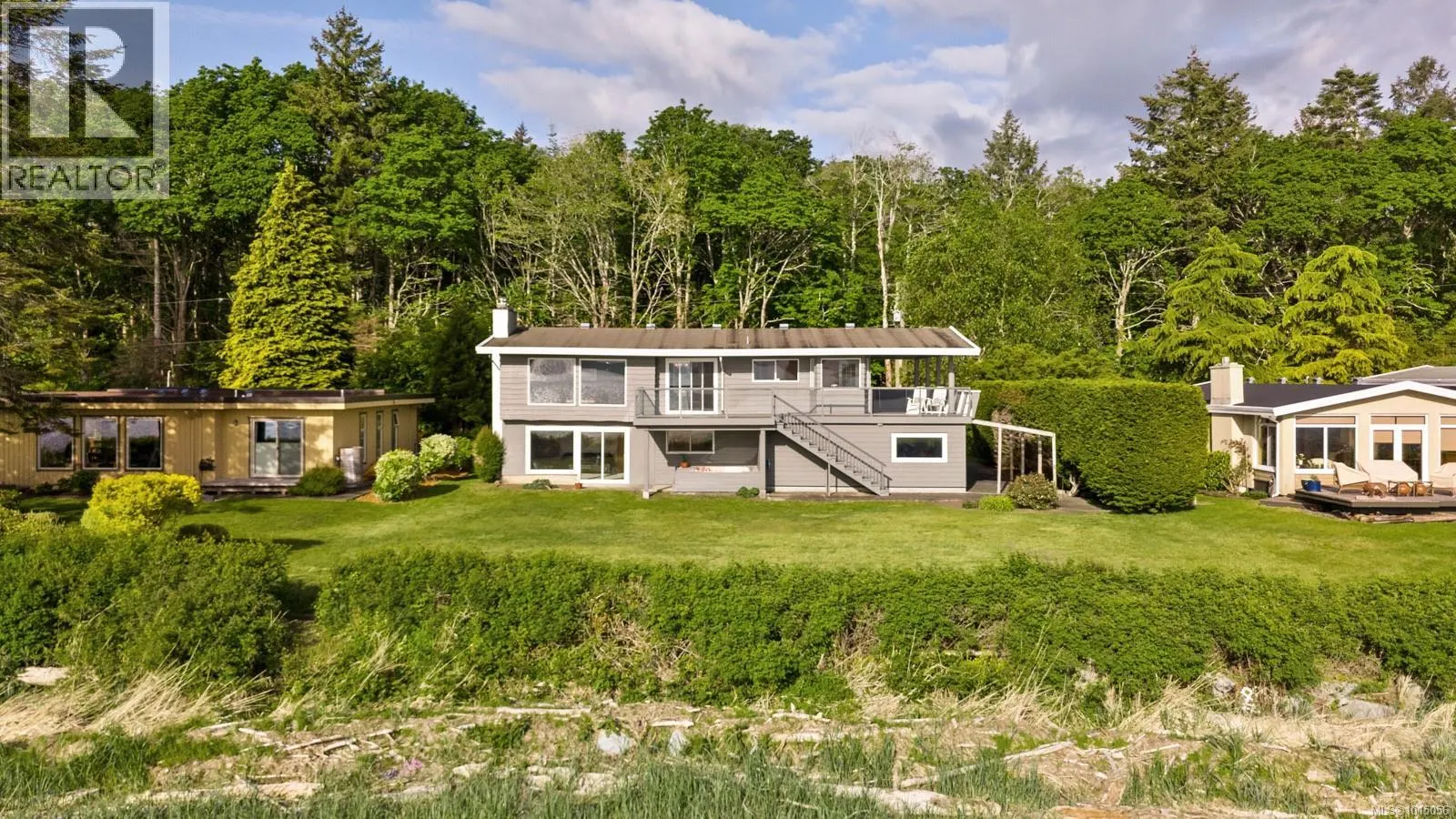 3440 Sandpiper Dr