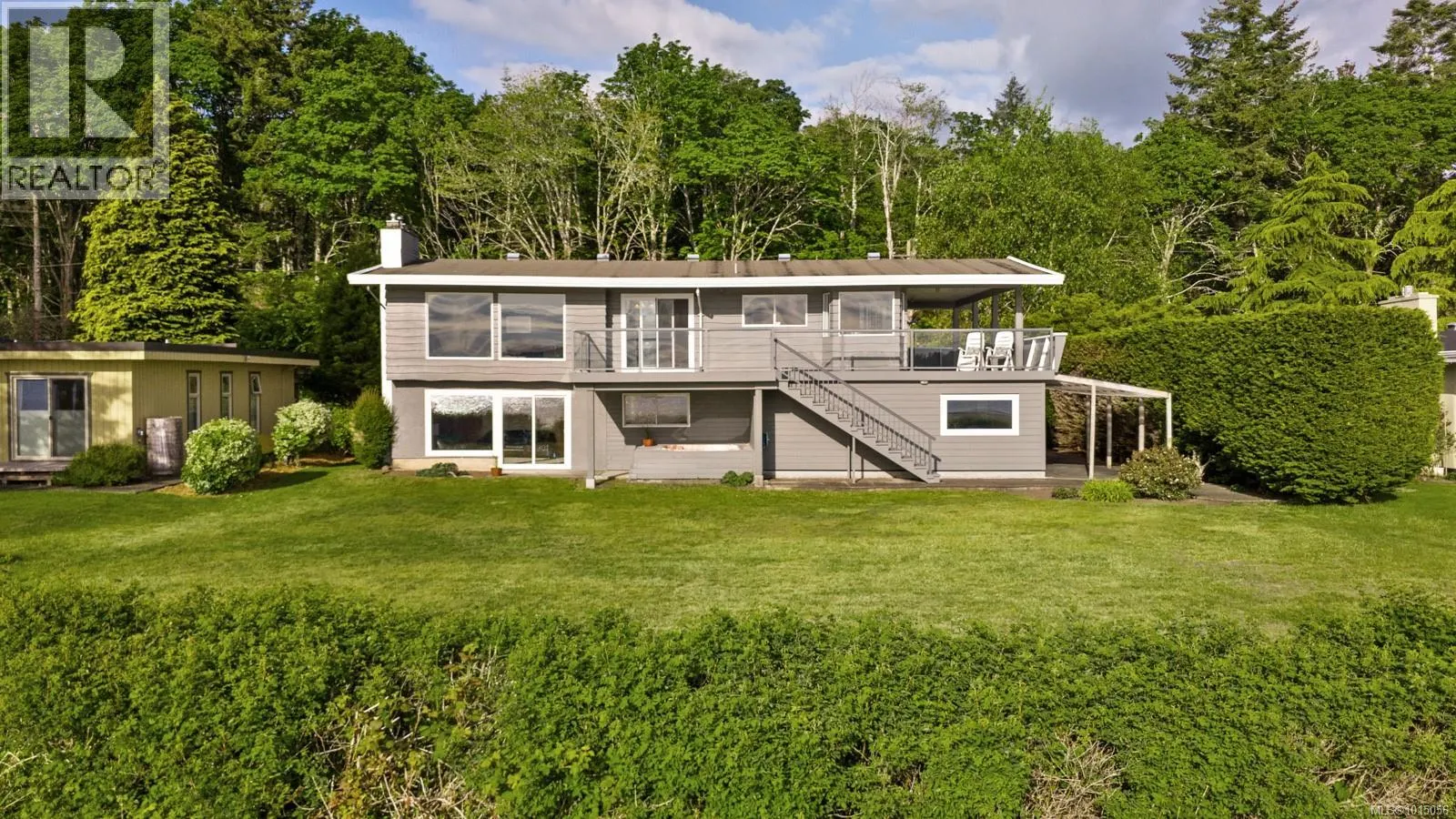 3440 Sandpiper Dr