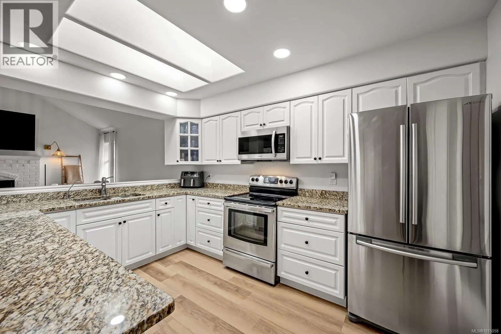 931 Crown Isle Dr