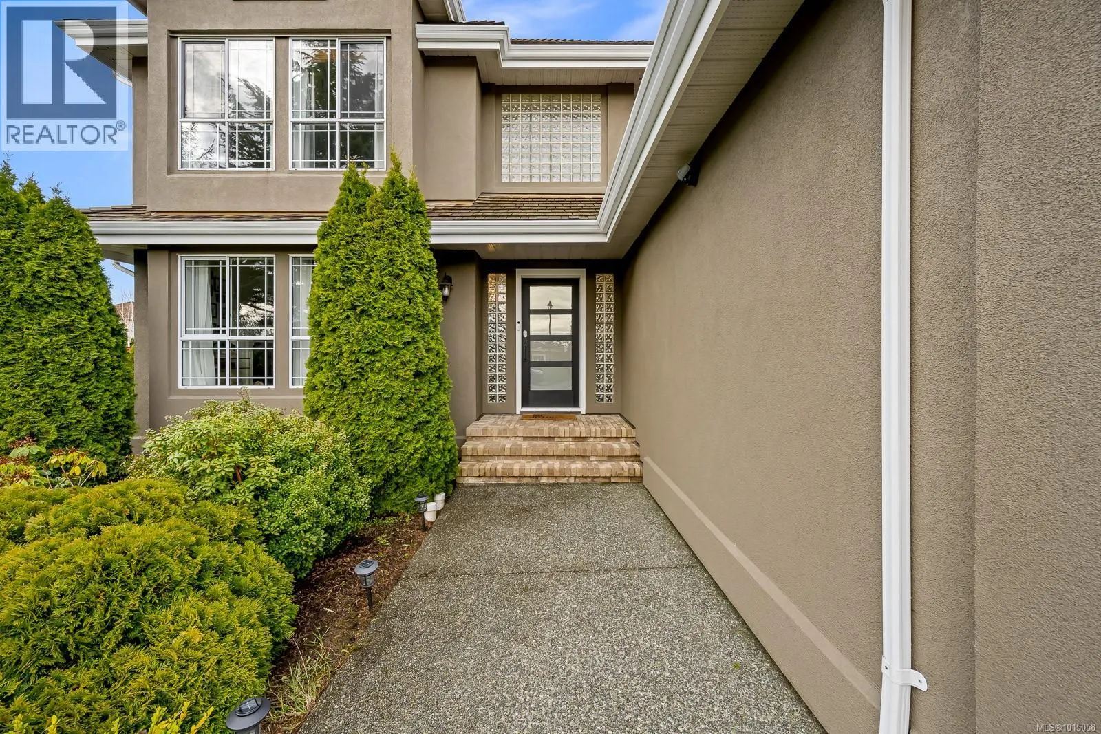 931 Crown Isle Dr