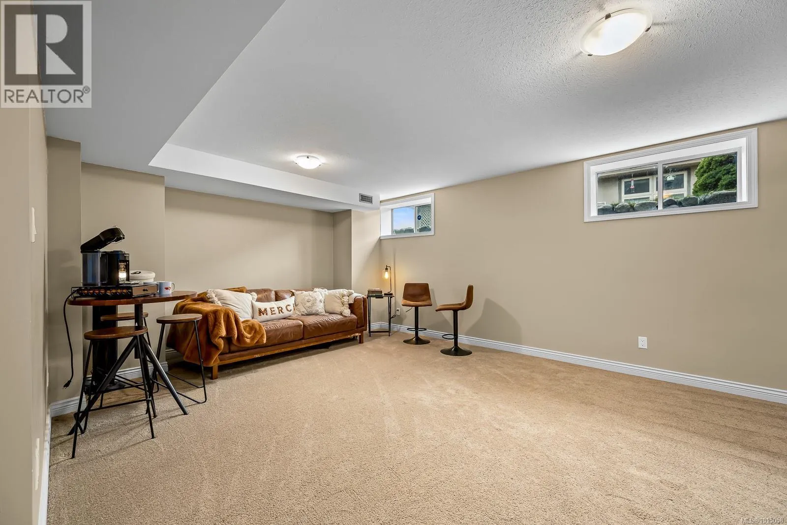 931 Crown Isle Dr