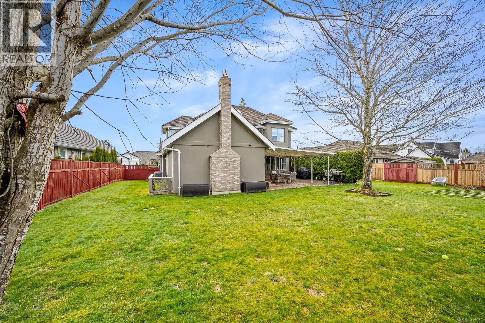 931 Crown Isle Dr