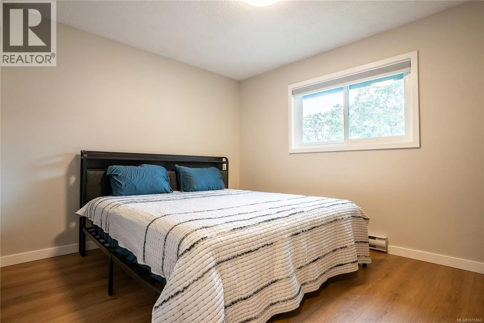 3909 Blenkinsop Rd