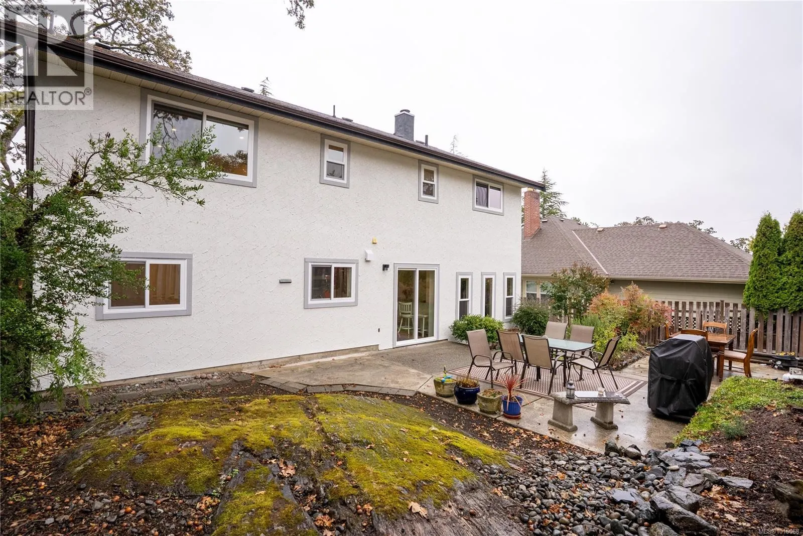 3909 Blenkinsop Rd