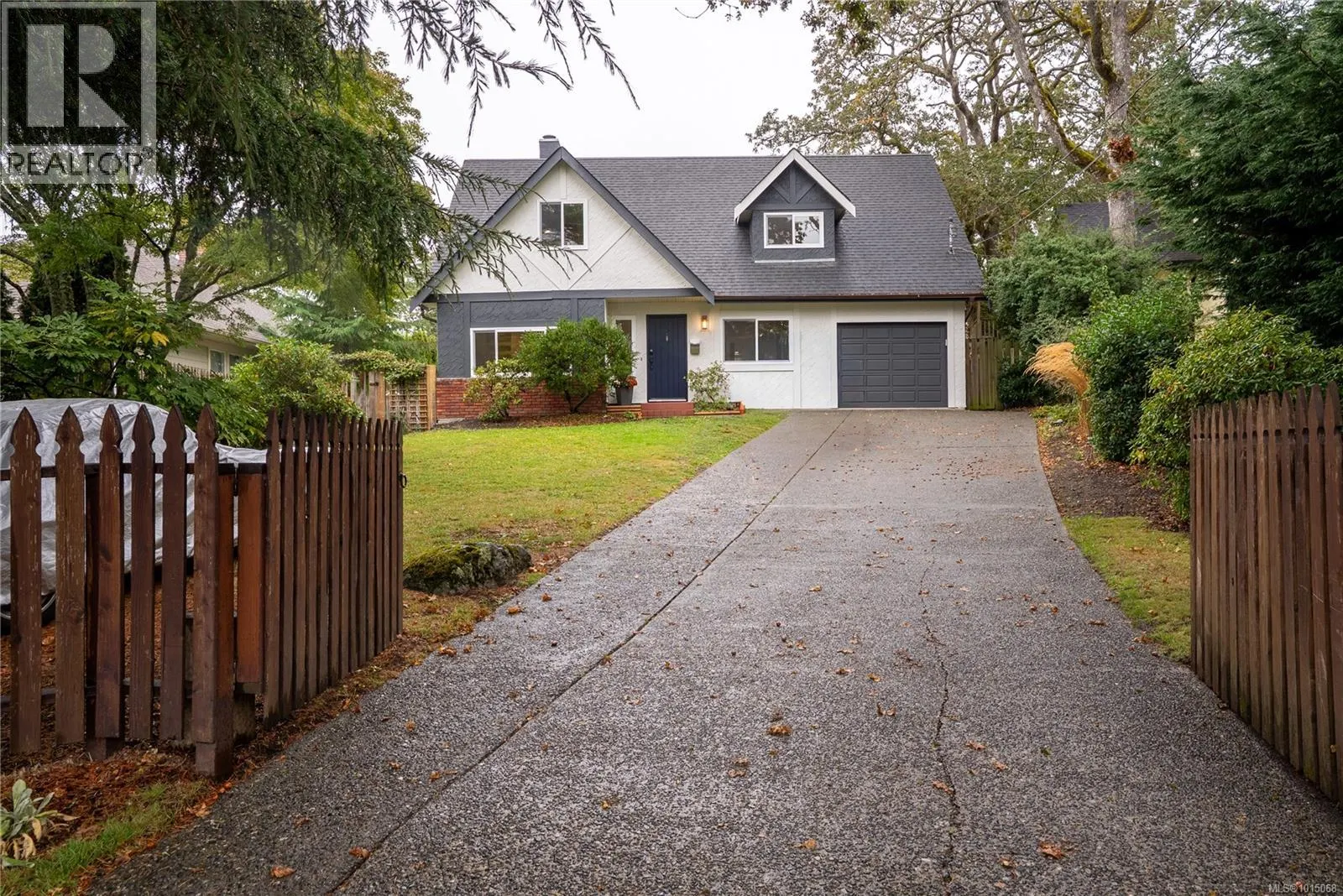 3909 Blenkinsop Rd