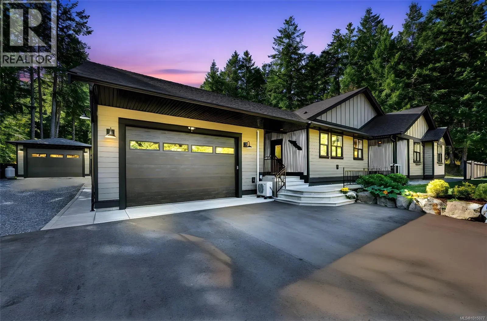 1750 Escarpment Way