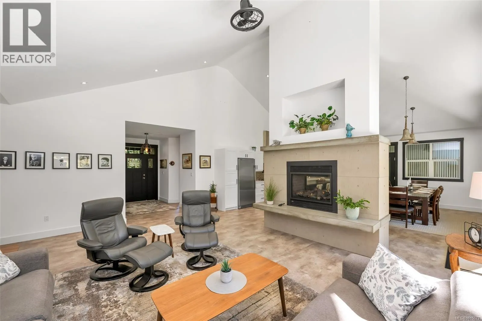 1750 Escarpment Way