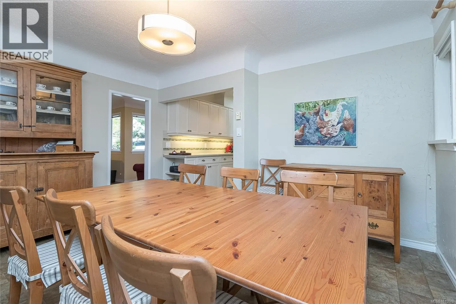 1941 Mayfair Dr
