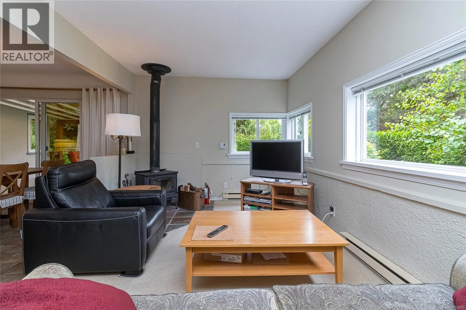 1941 Mayfair Dr