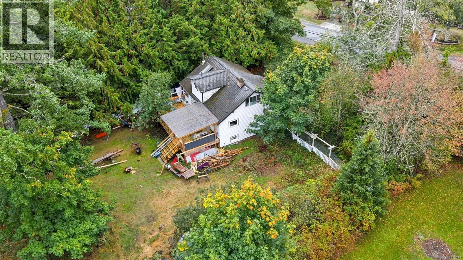 2127 French Rd S