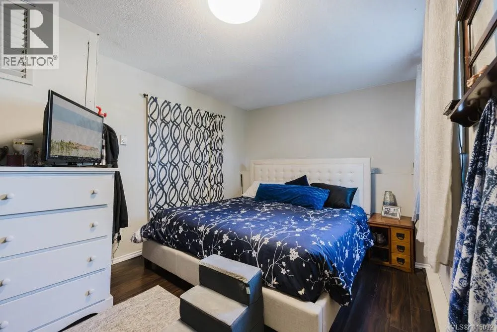 997 Karen Cres
