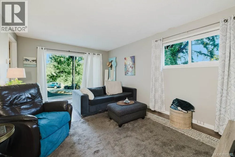 997 Karen Cres