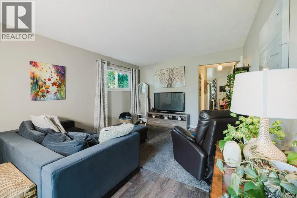 997 Karen Cres