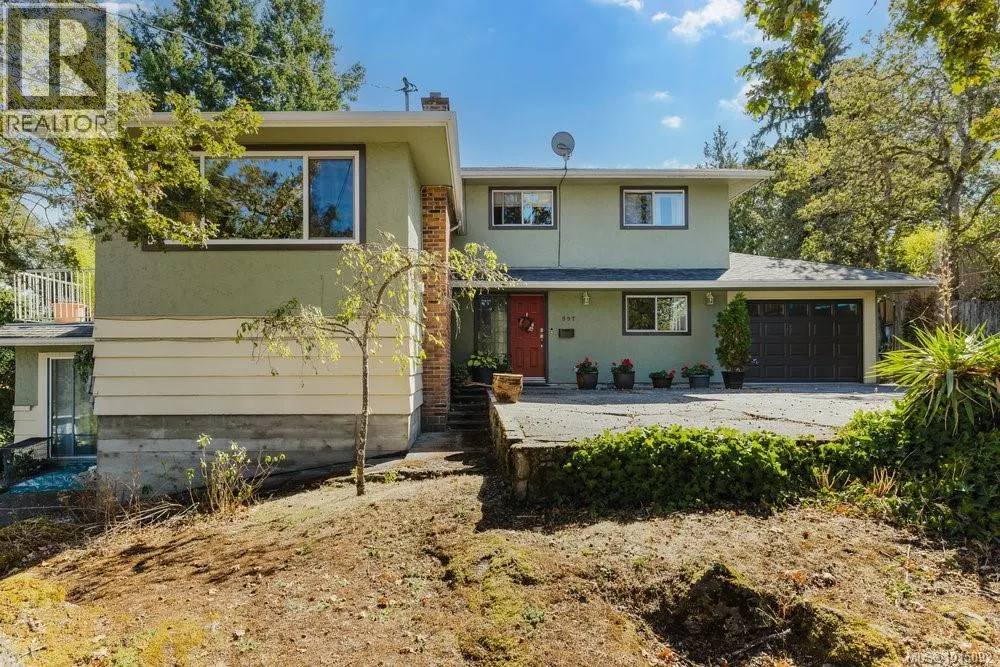 997 Karen Cres