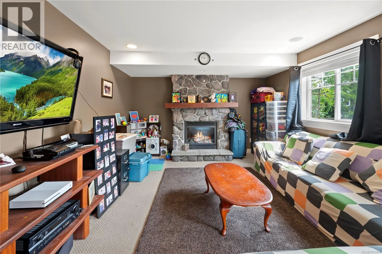 4048 Copperfield Lane