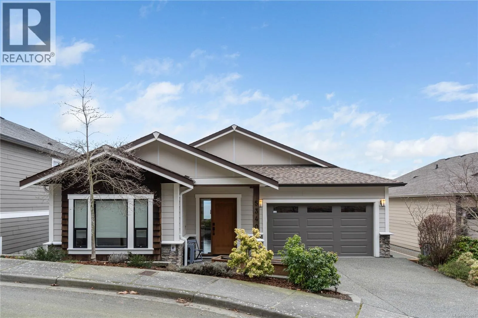 5340 Royal Sea View