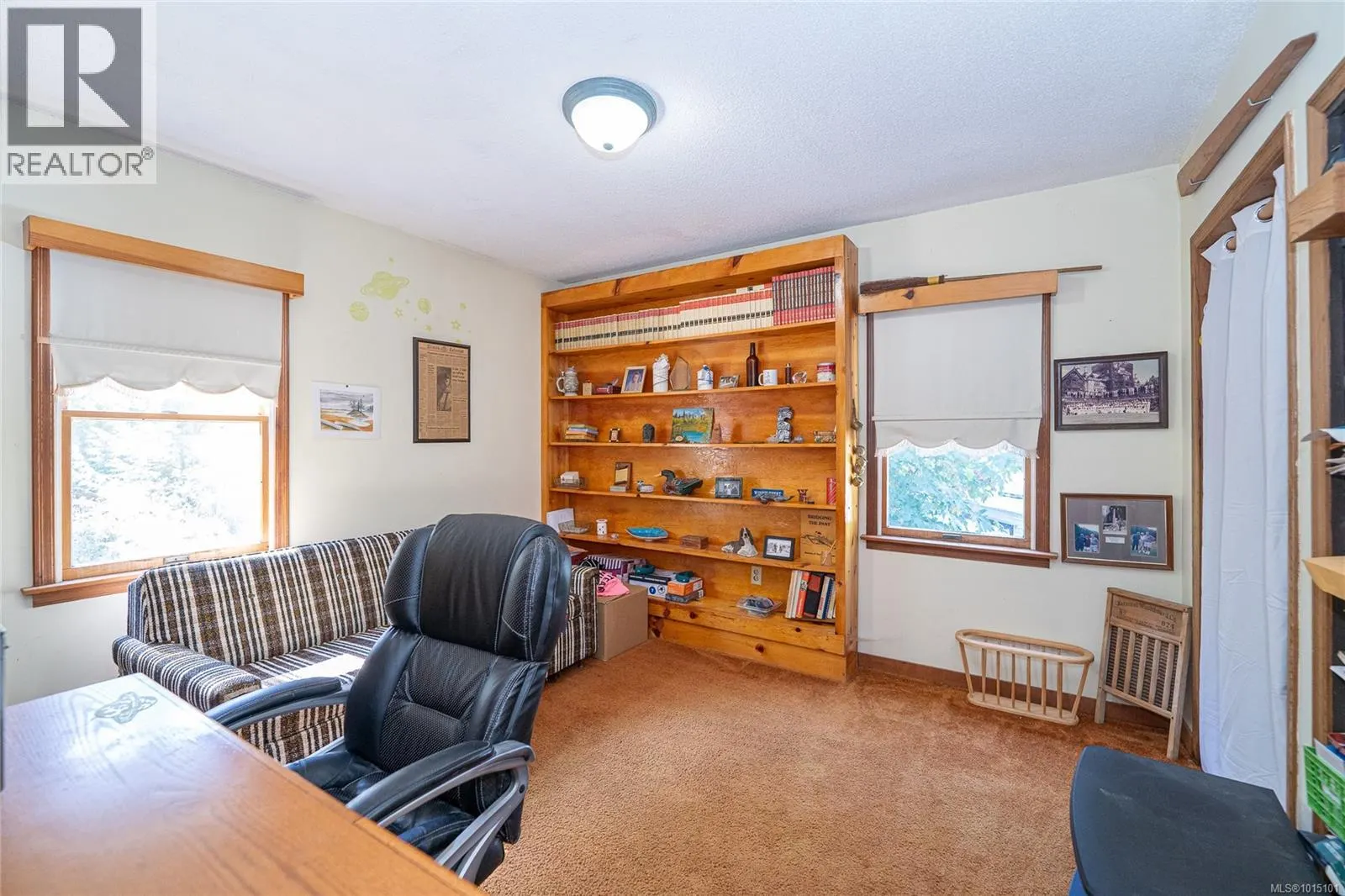 918 walfred Rd