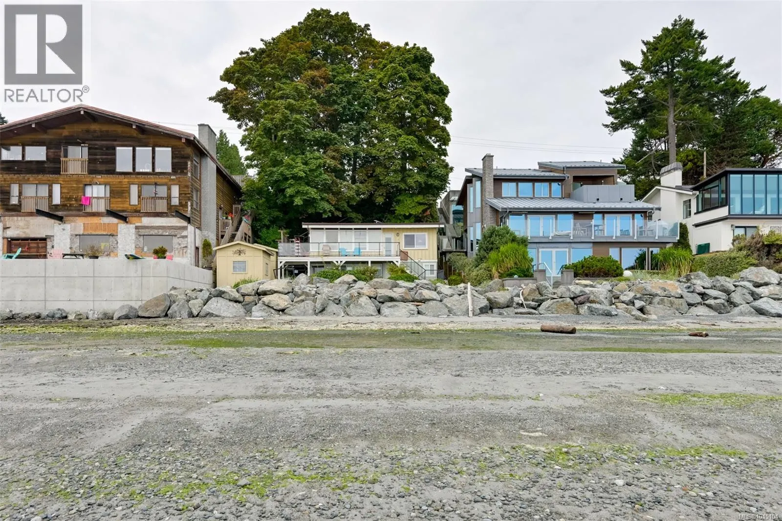 5037 Cordova Bay Rd