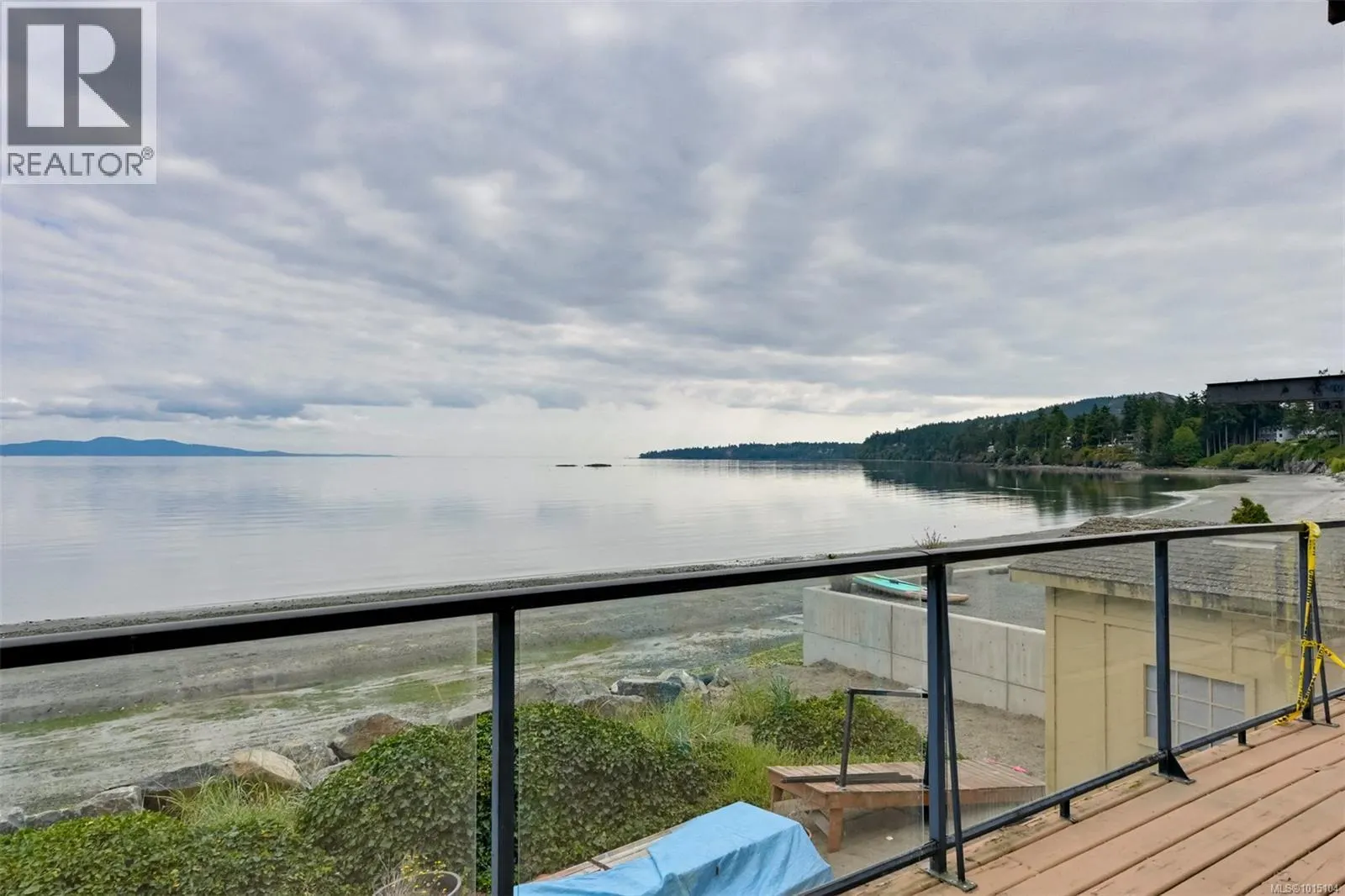 5037 Cordova Bay Rd