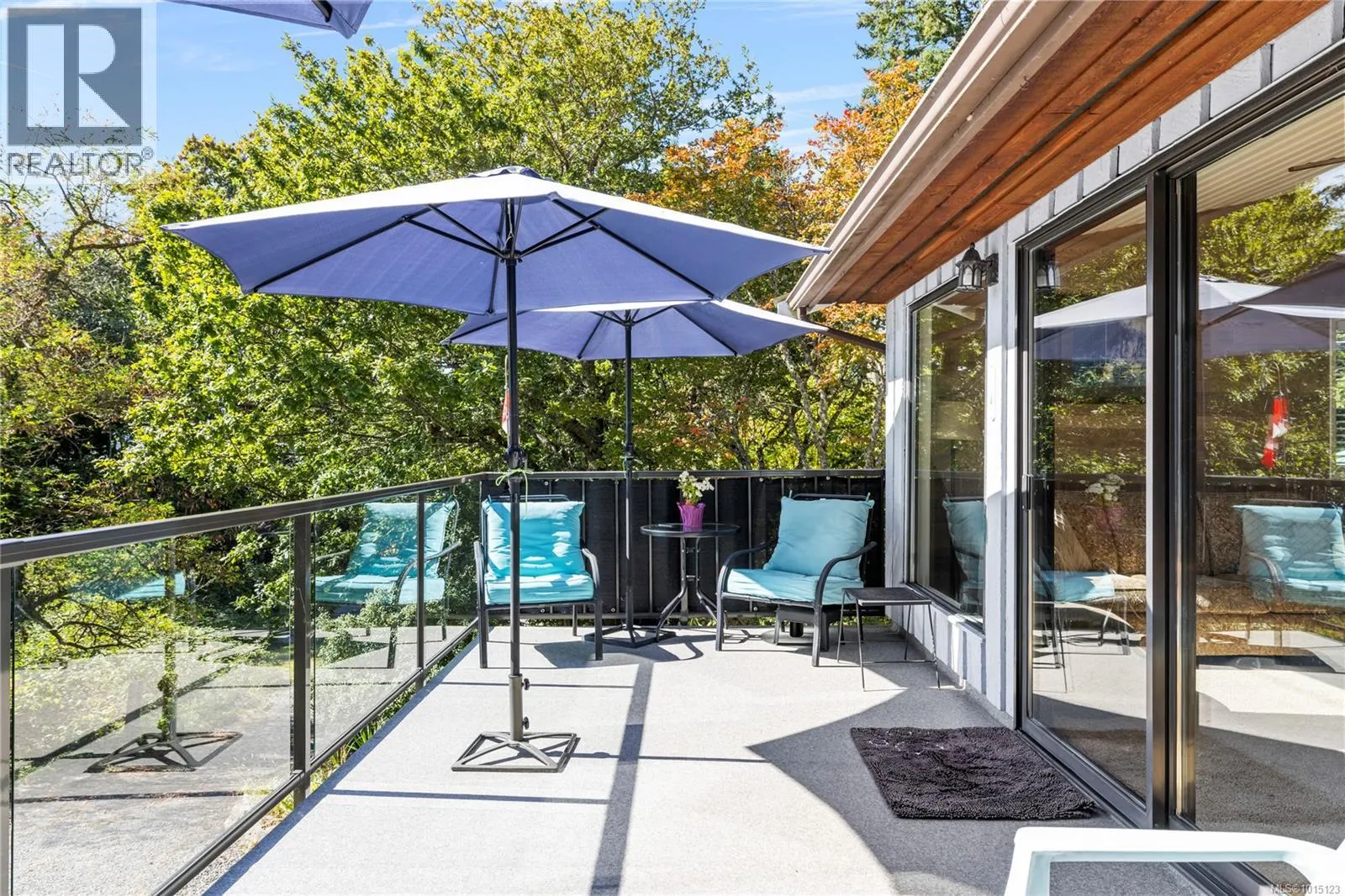 2530 Spring Beach Dr