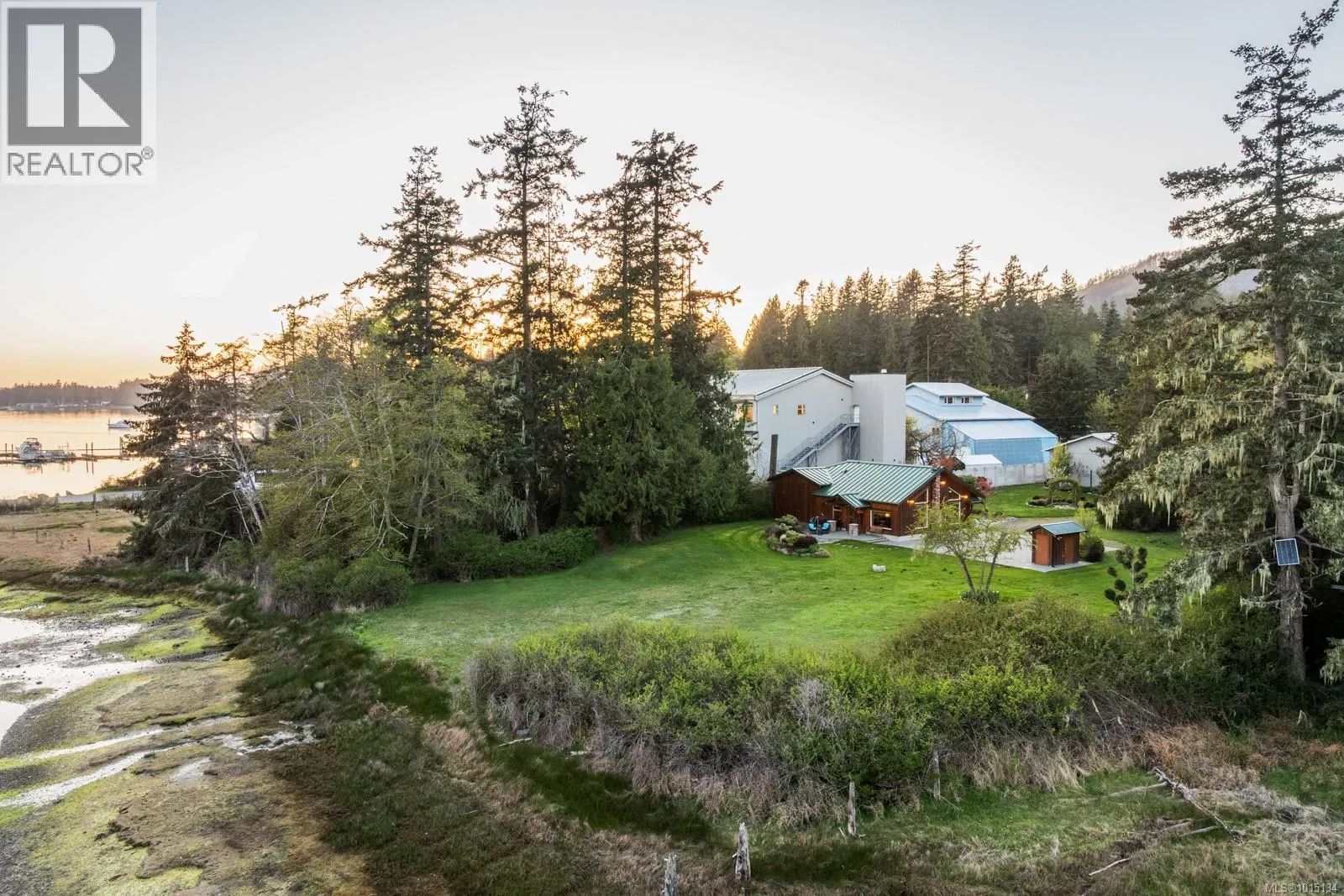 5583 Medberry Close