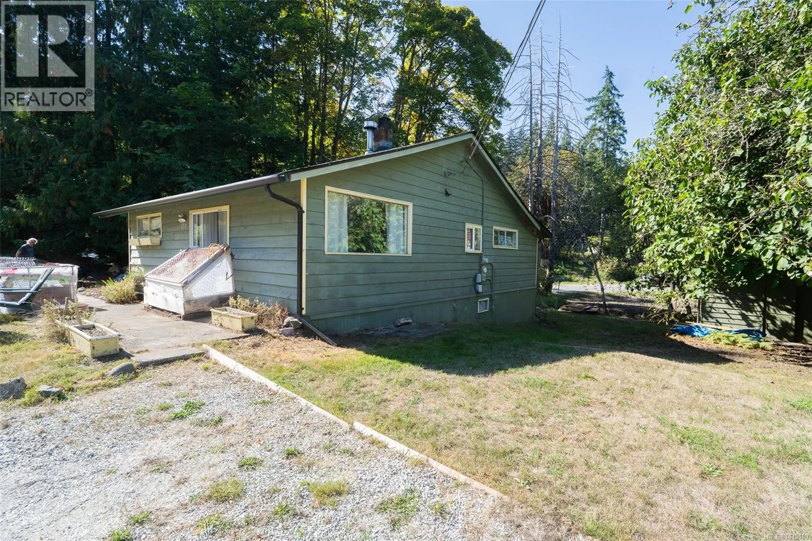 110 Ross Rd