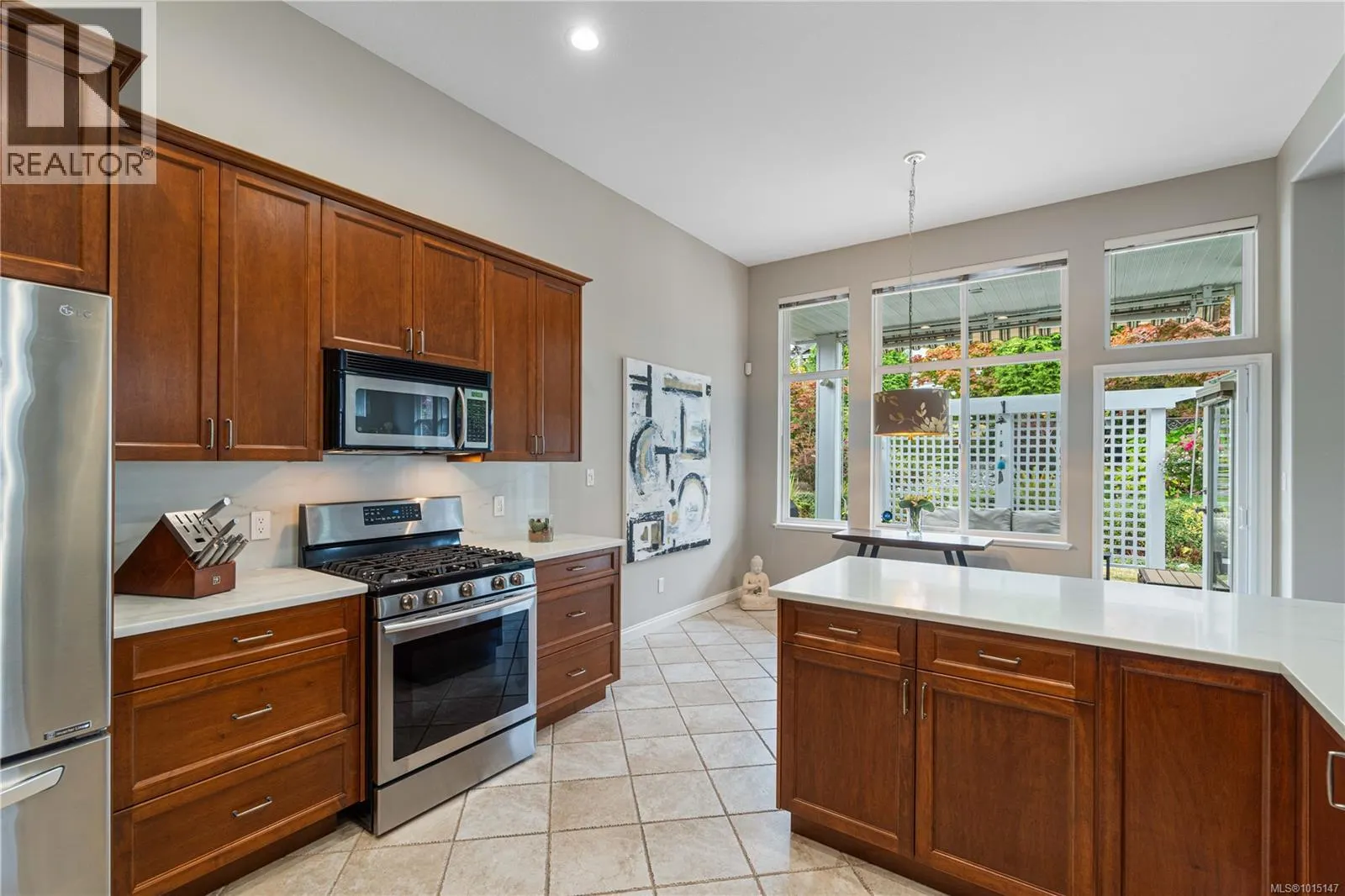 1390 Gabriola Dr
