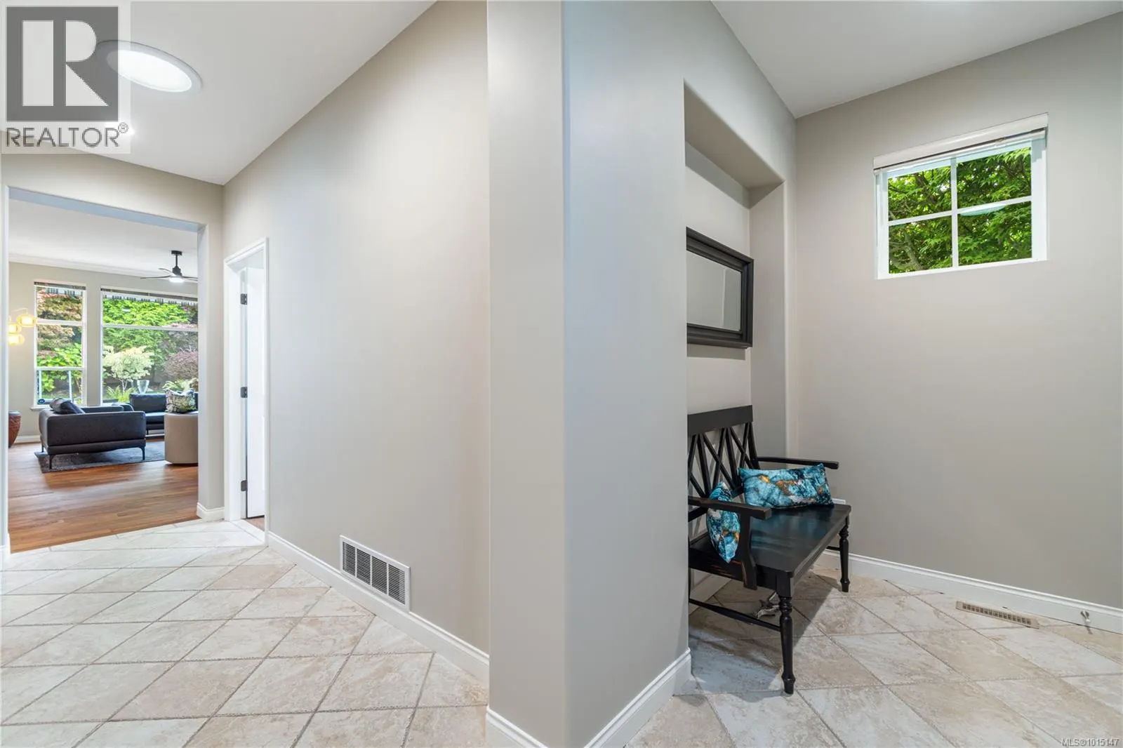 1390 Gabriola Dr
