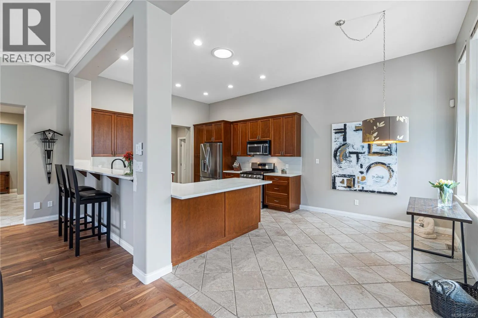 1390 Gabriola Dr