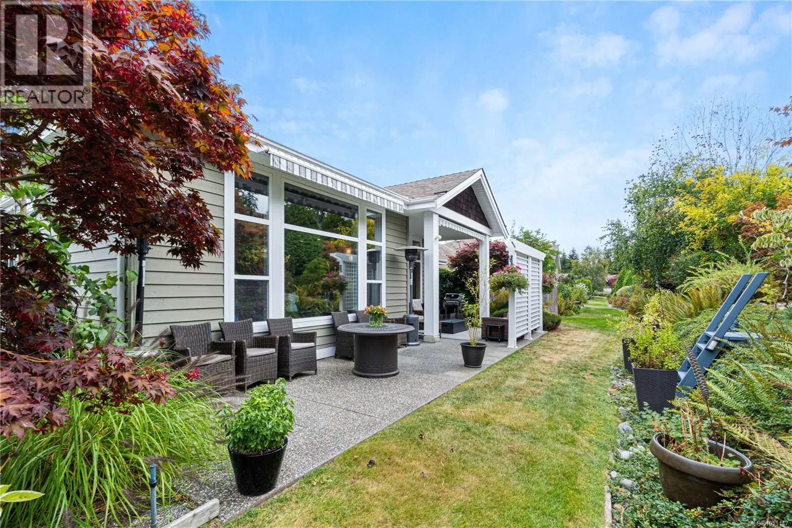 1390 Gabriola Dr