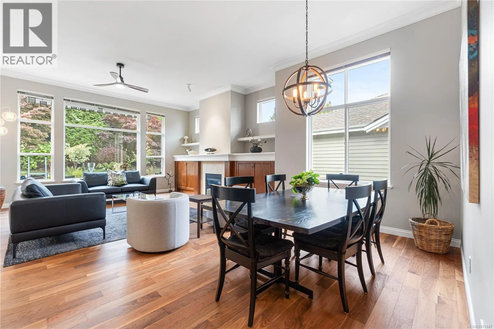 1390 Gabriola Dr