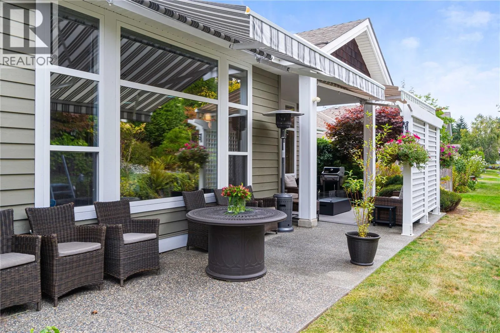 1390 Gabriola Dr