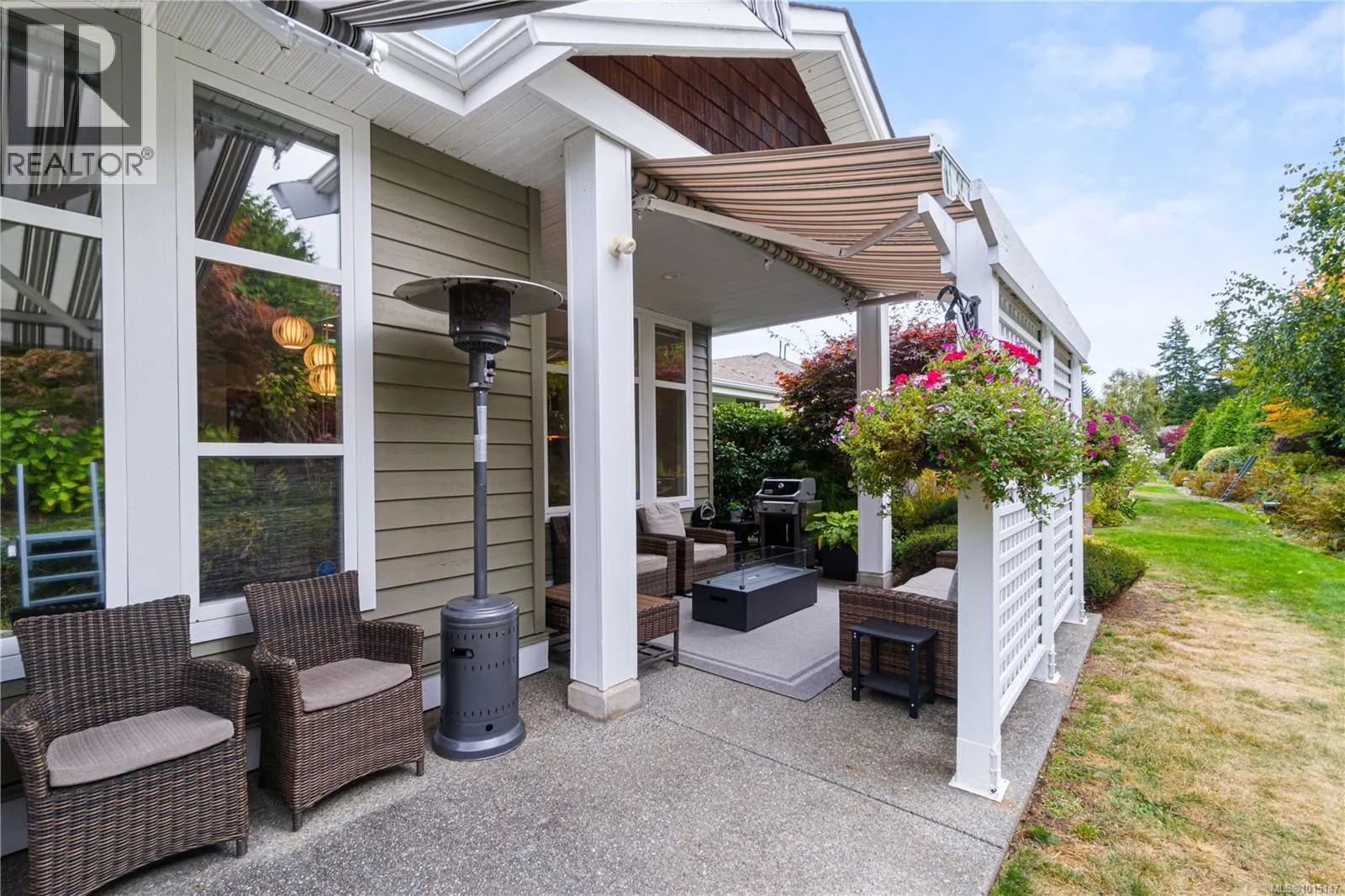 1390 Gabriola Dr