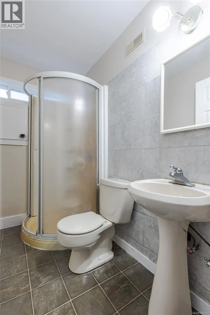1003 Bramblewood Lane