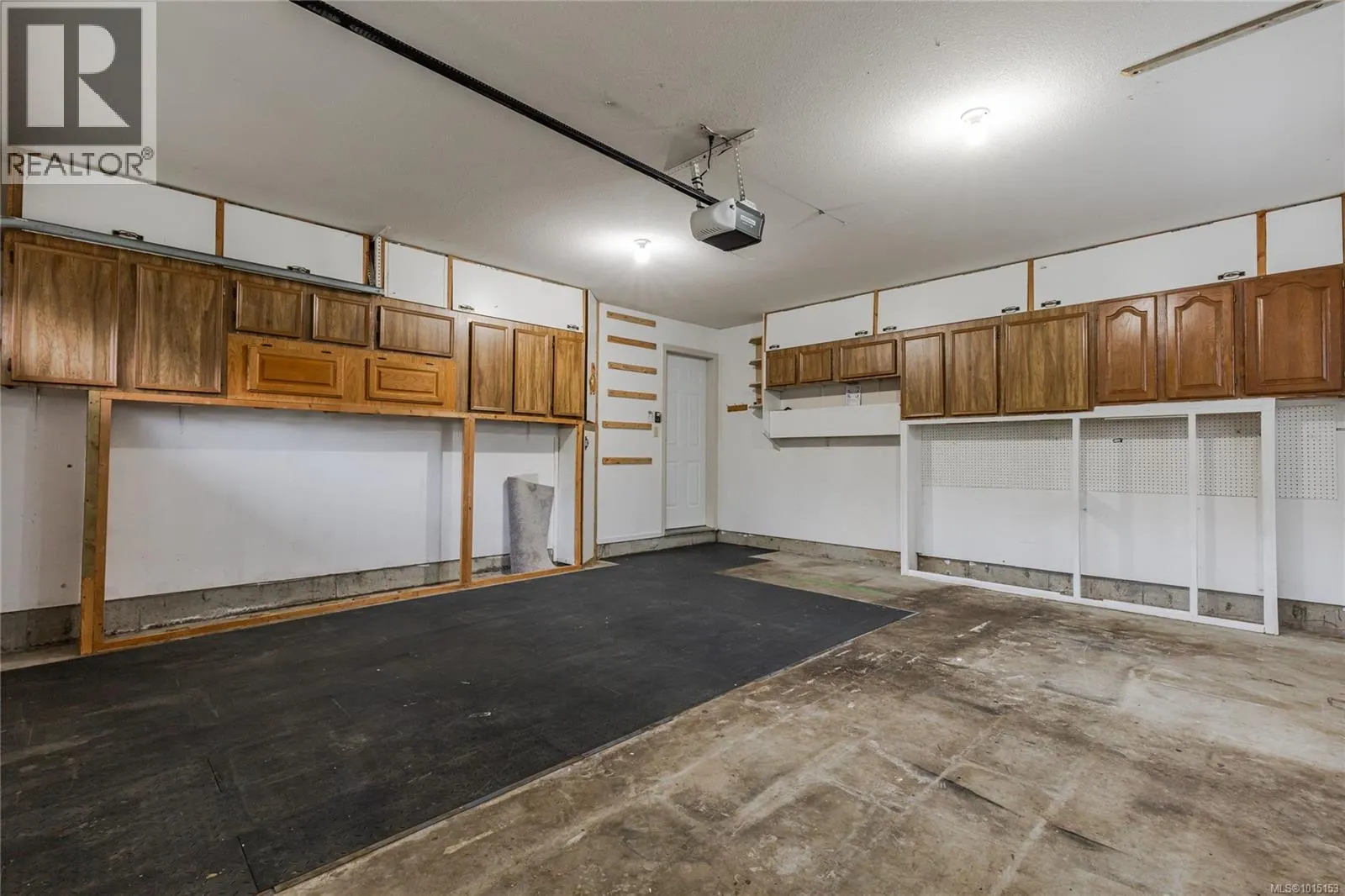 1003 Bramblewood Lane