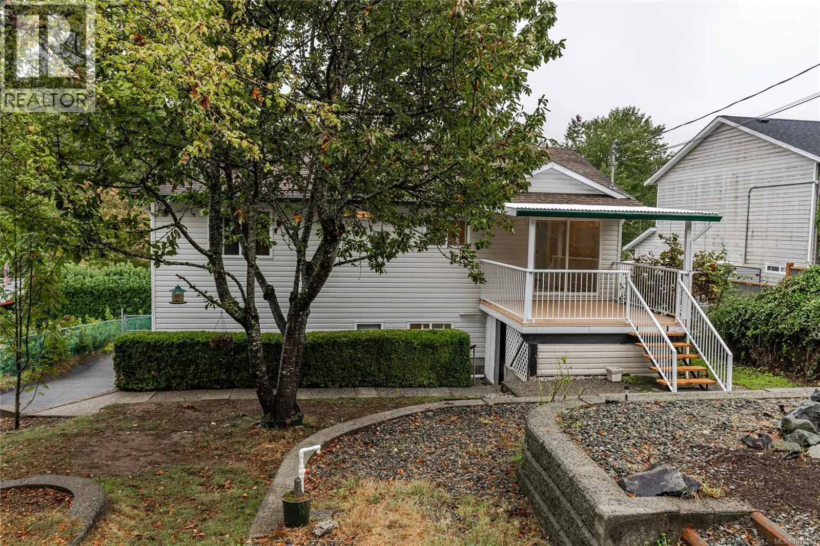 1003 Bramblewood Lane