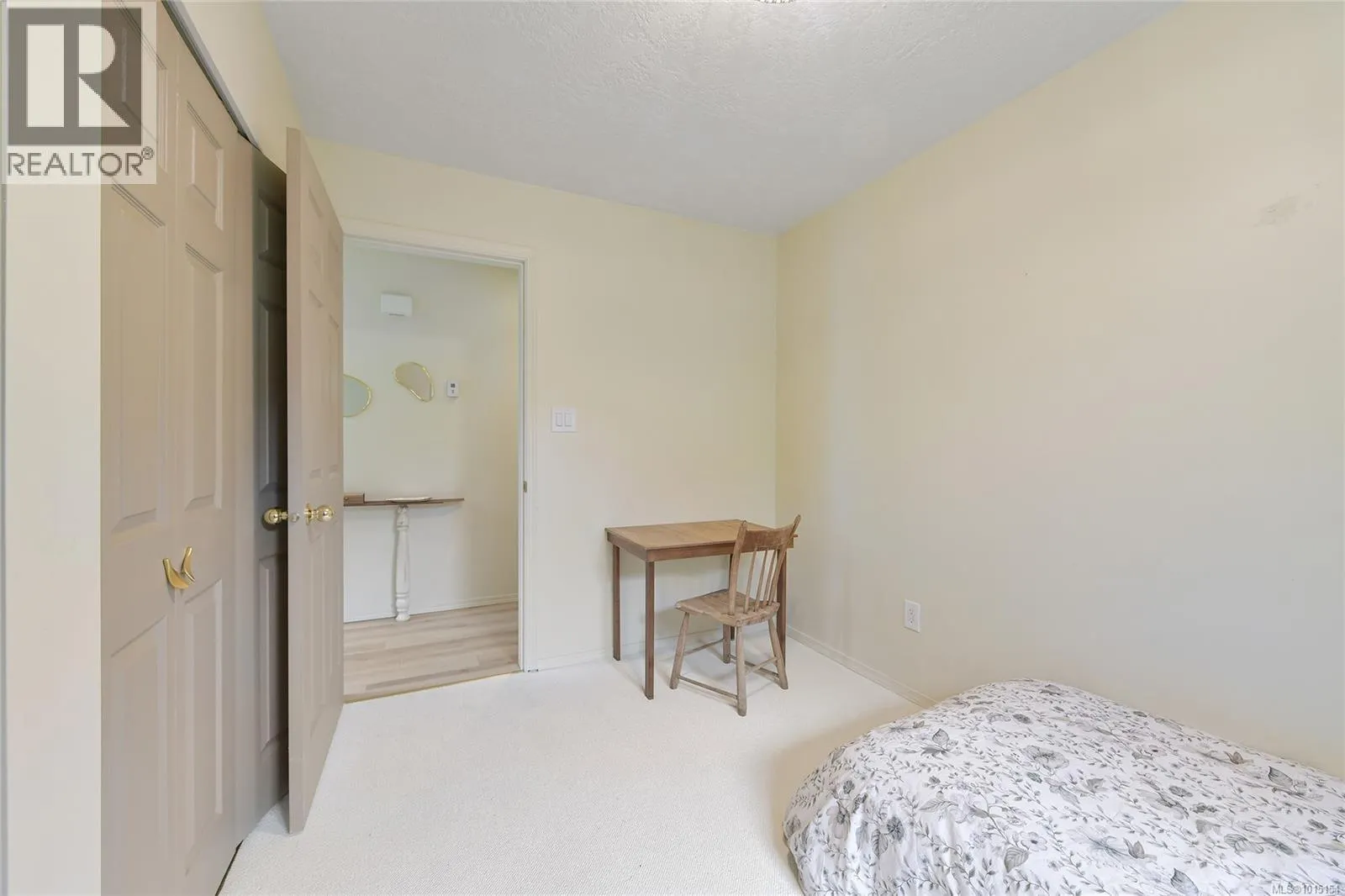 724 Park Pl