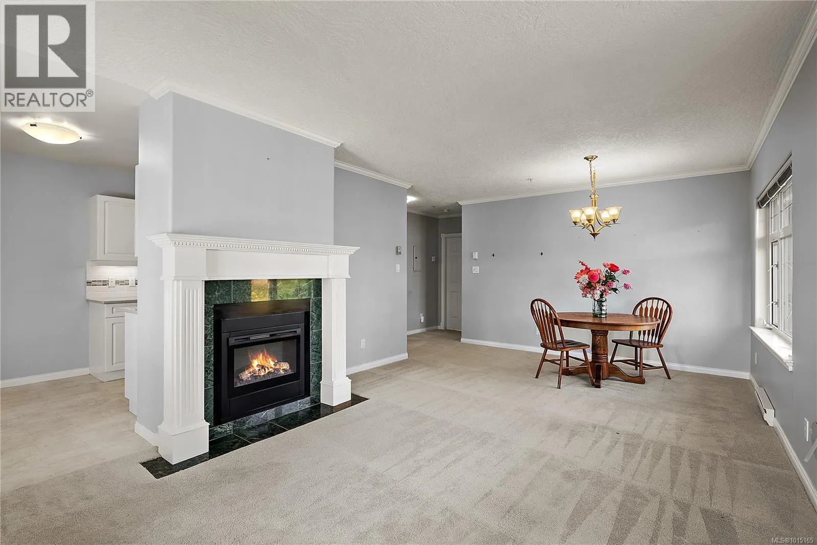 349 4484 Chatterton Way