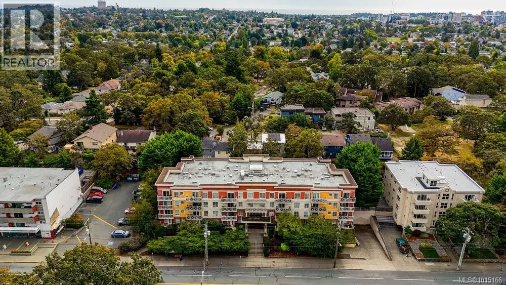 PH 5 1371 Hillside Ave