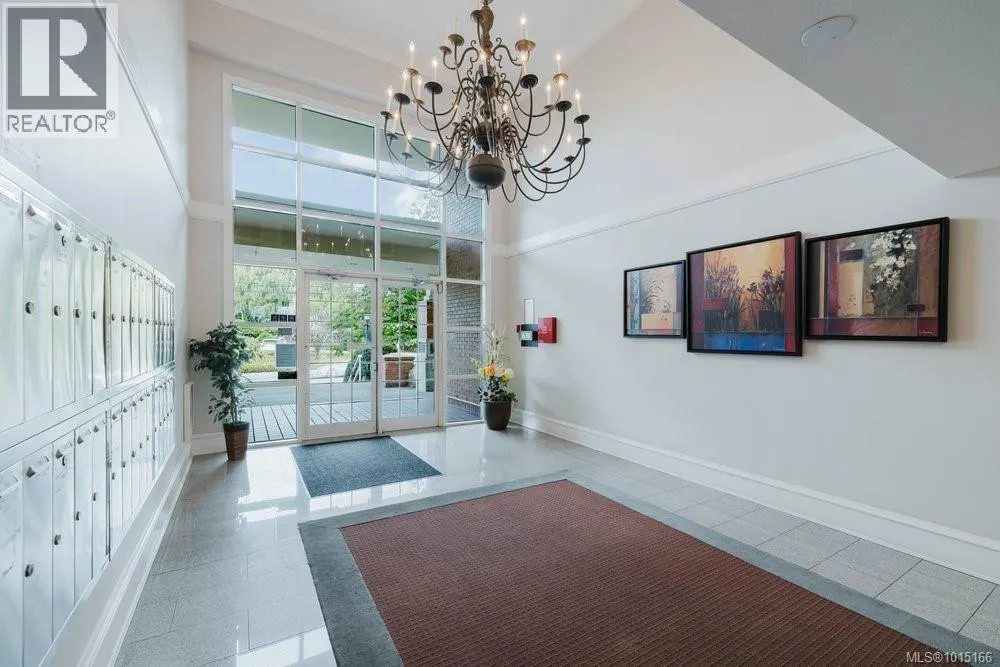PH 5 1371 Hillside Ave