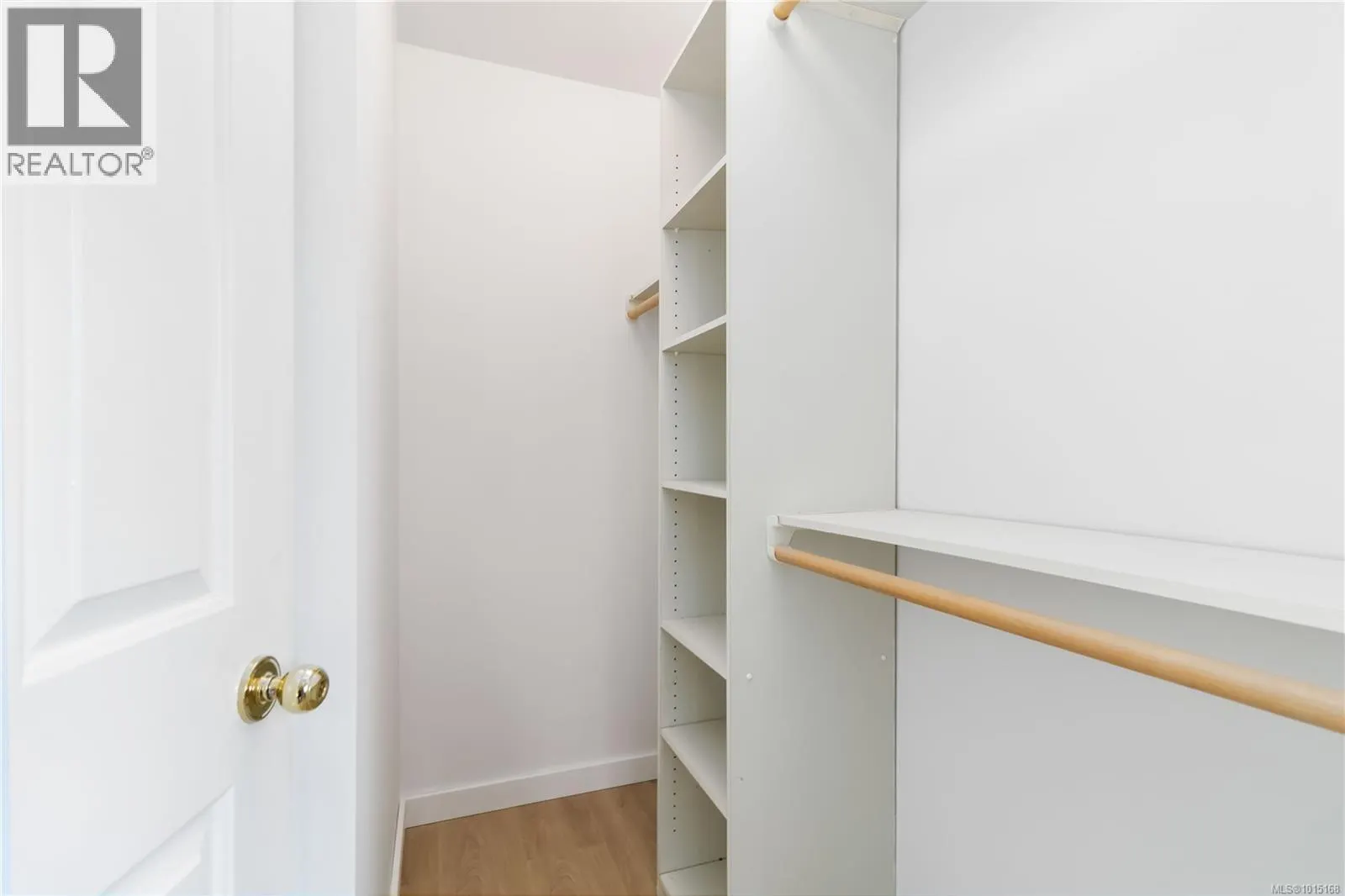 2141 Henlyn Dr